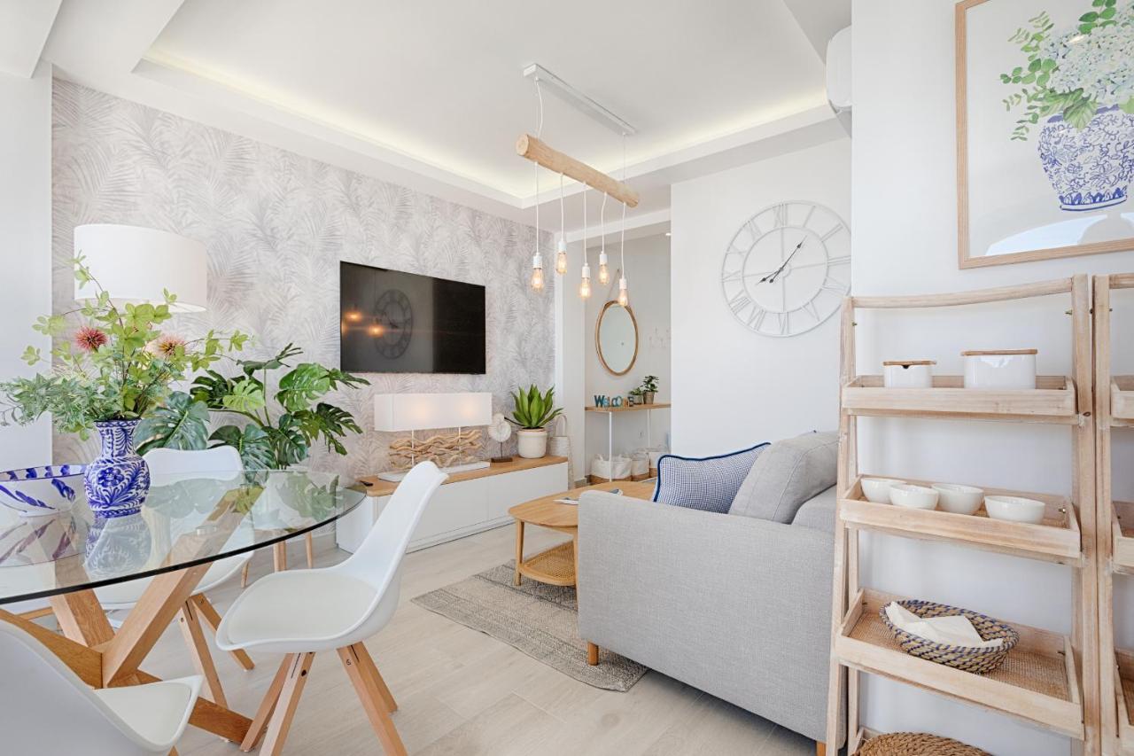 Hanami Avenida De Espana Sea Front Estepona Ngoại thất bức ảnh