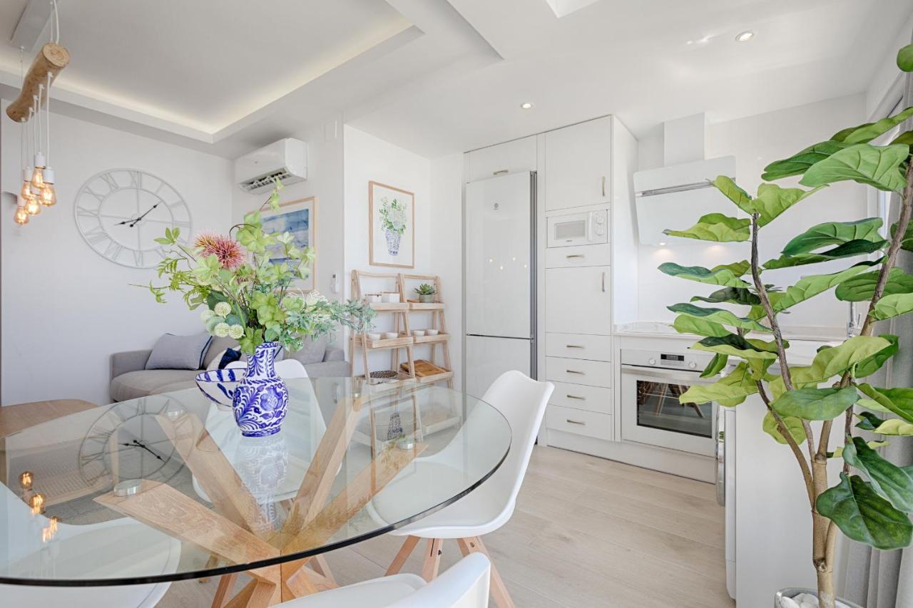 Hanami Avenida De Espana Sea Front Estepona Ngoại thất bức ảnh