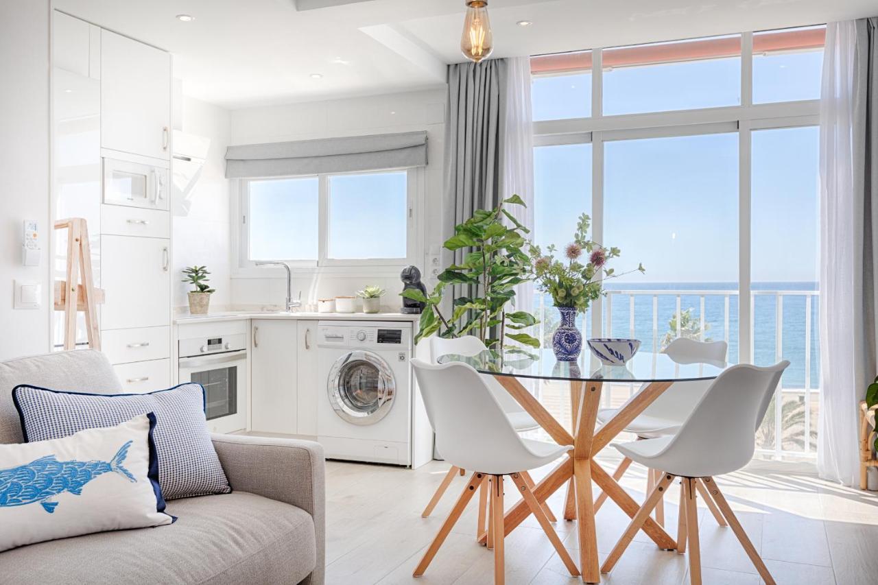 Hanami Avenida De Espana Sea Front Estepona Ngoại thất bức ảnh
